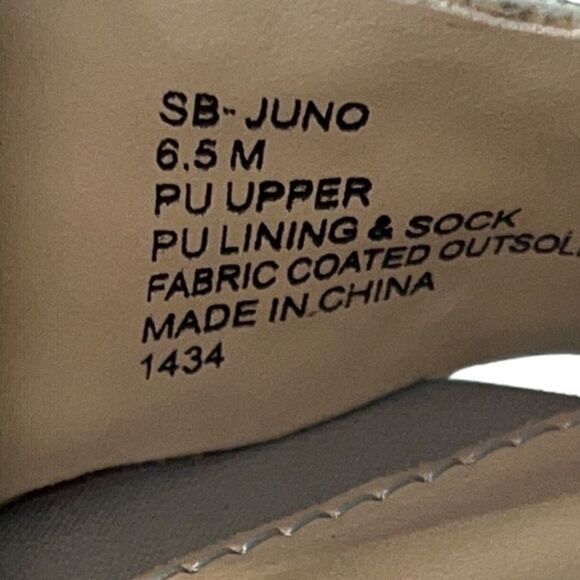 Betsey Johnson Juno Silver Embellished Beaded High Heels Size 6.5 - Picture 8 of 13